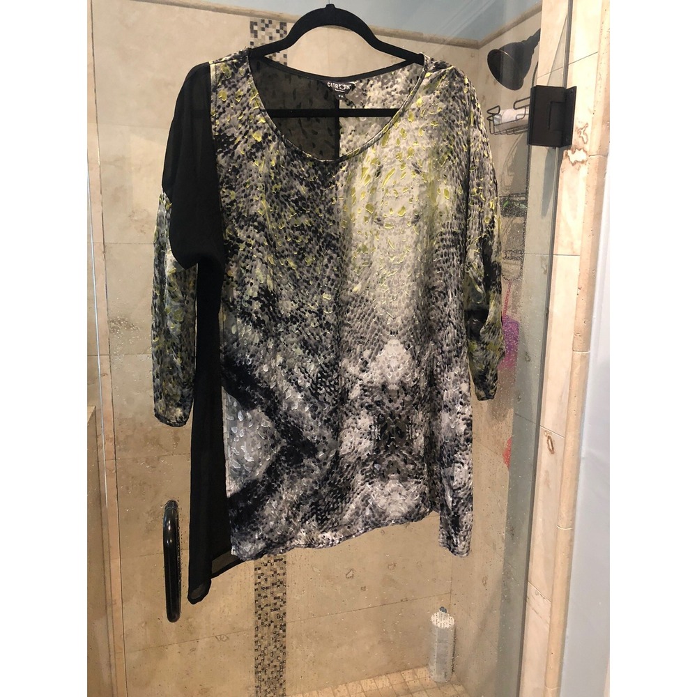 Citron Santa Monica Blouse PM Petite Silk Burnout Tunic Animal Print Shirt